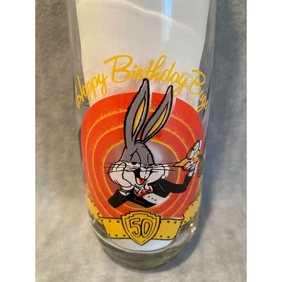 VTG Happy Birthday Bugs 50th Drinking Glass Tumber Looney Tunes 1990 Warner Bros - Picture 6 of 6